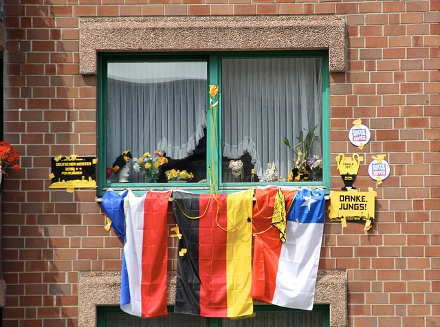 更是对所有 更是对所有